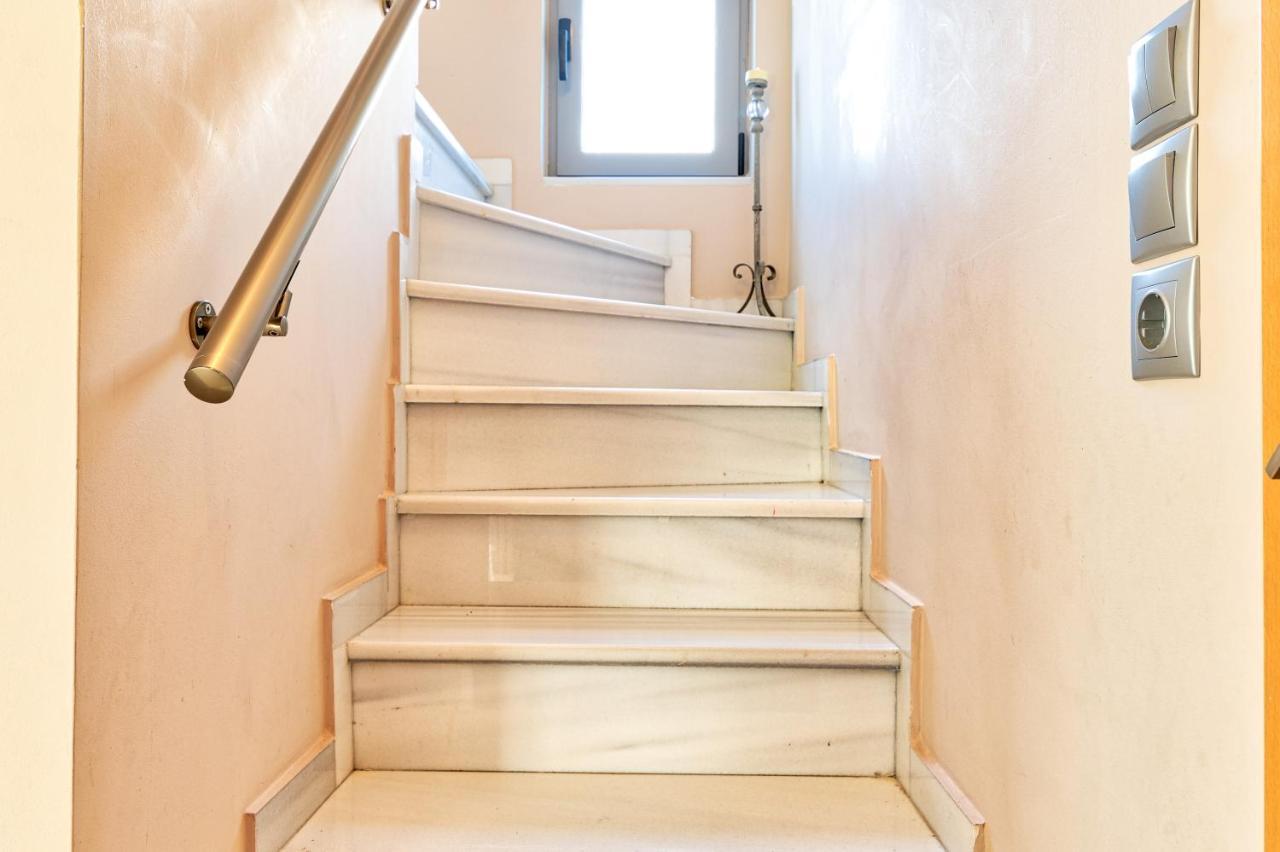 Elegant New Maisonette Near The Sea Aegina ภายนอก รูปภาพ